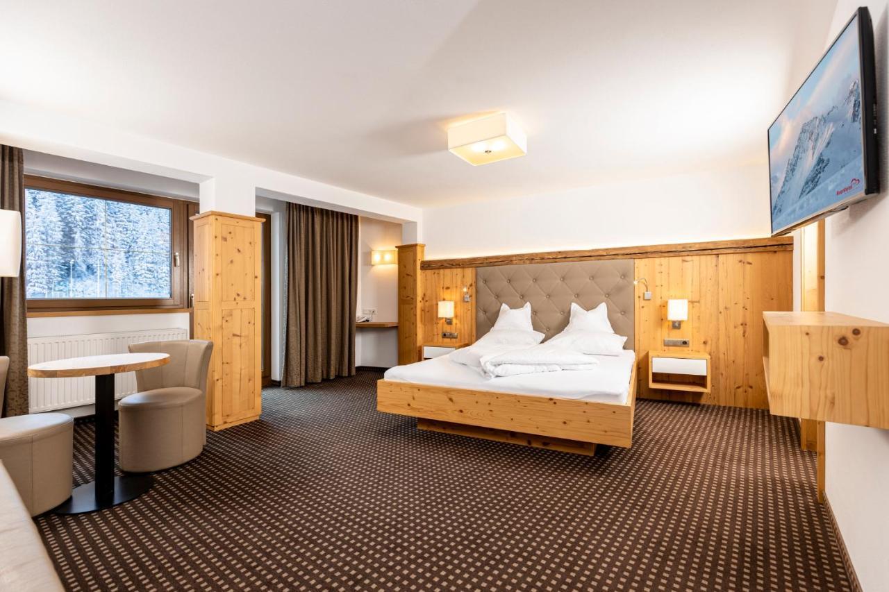 Auenhotel Tux Kültér fotó