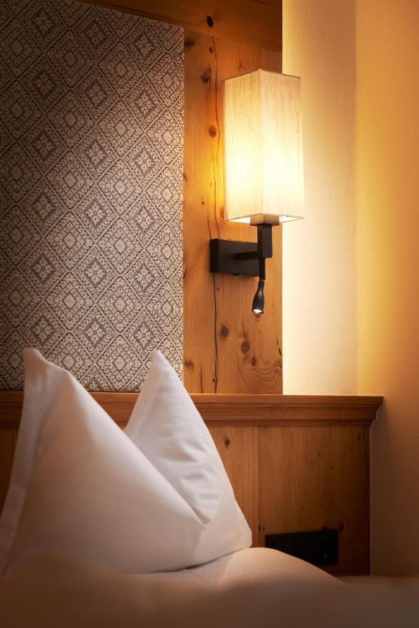 Auenhotel Tux Kültér fotó