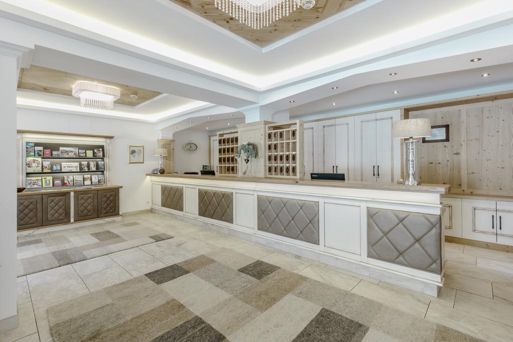 Auenhotel Tux Kültér fotó